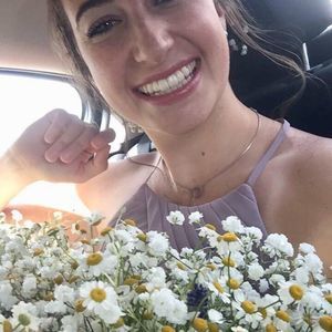 Meet your Posher, Hayley